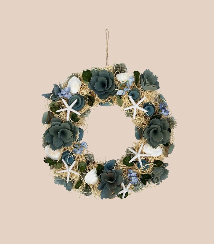 hanging-floral-wreath-front-door-decoration