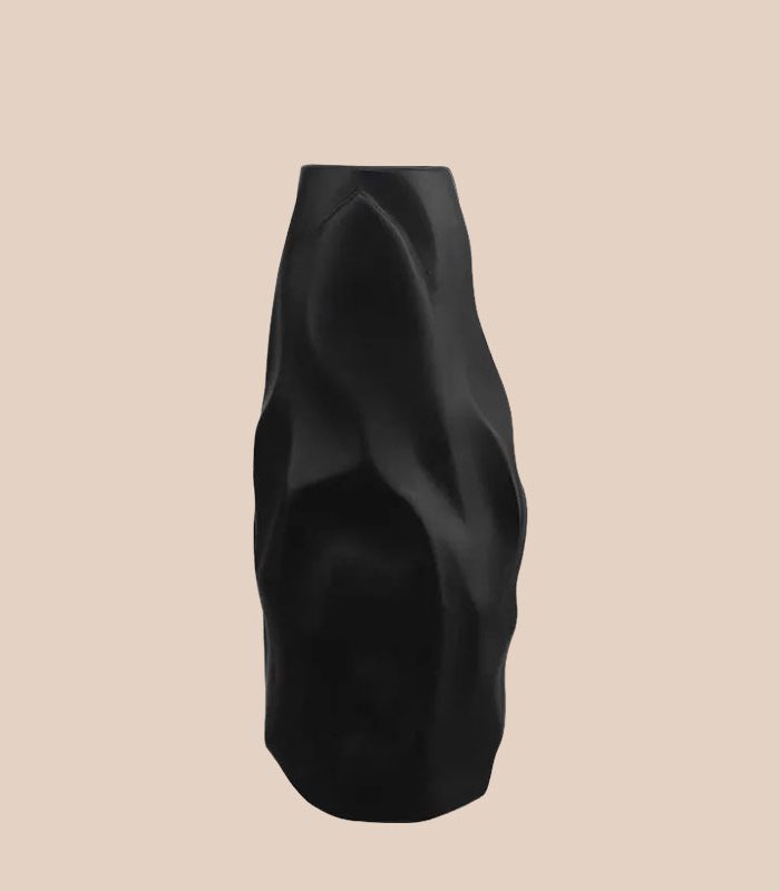 black-vase-modern-tabletop-vase-decorative-vase