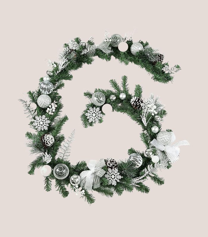 garland-christmas-wreath-holiday-decorations