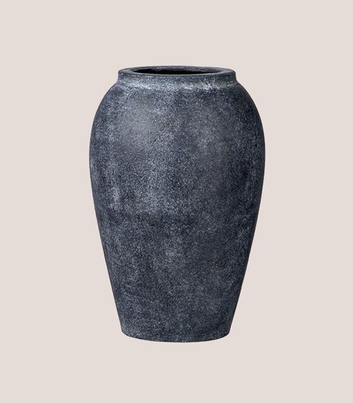 retro-texture-high-end-feel-space-decor-ceramic-vase