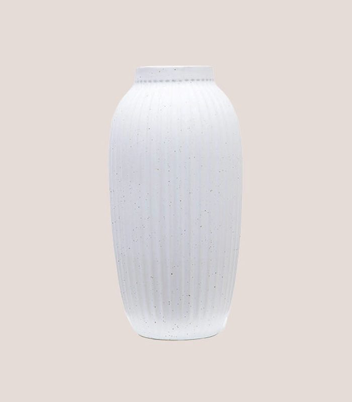 vertical-pattern-design-personalized-decor-ceramic-vase